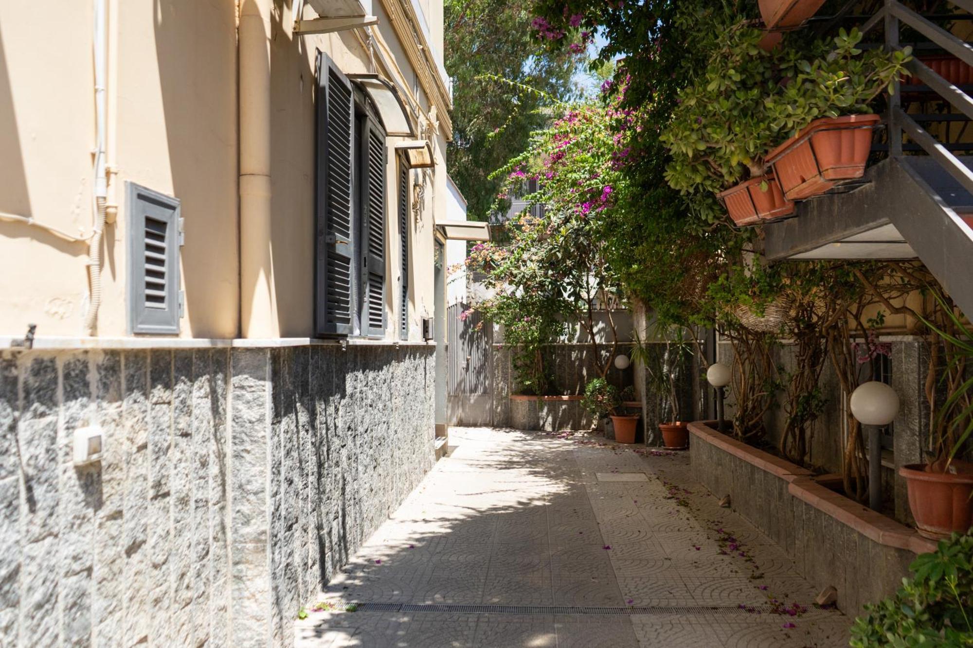 Capodichino Apartment 127-11 Naples Exterior photo
